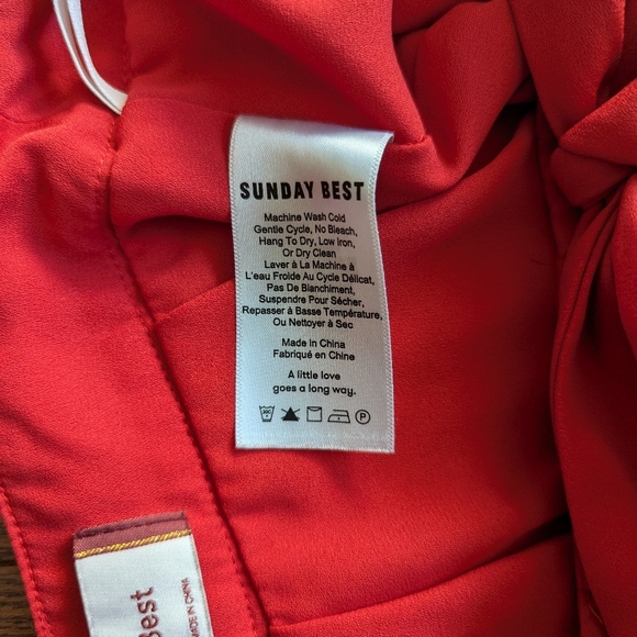 ARITZIA Sunday Best WESTLEY Short Pleated Red Womens Size 4 Tie Belt Feminin - Picture 6 of 12